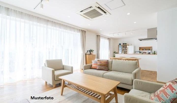 House for sale in Schwabsoien, Germany