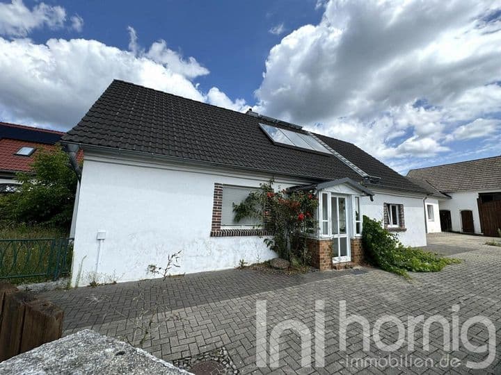 House for sale in Hohenleipisch - Brandenburg, Germany