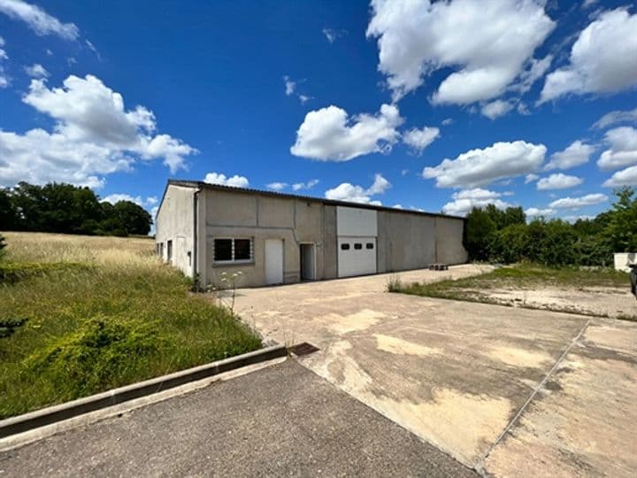 Other for sale in Bleneau, France