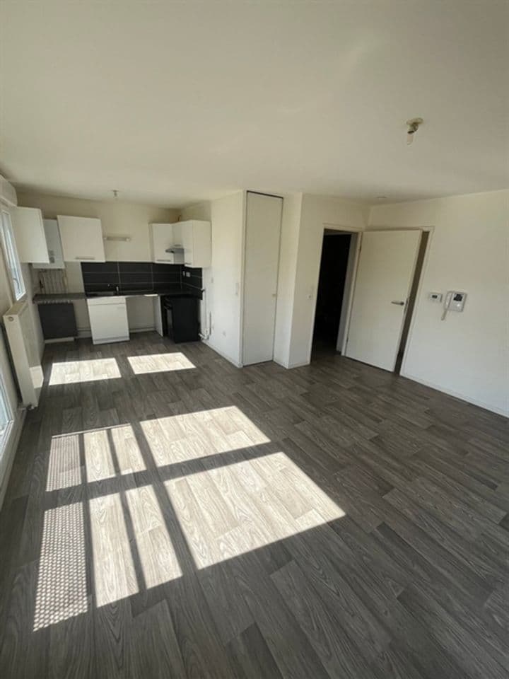 1 bedroom apartment for sale in Coueron, France