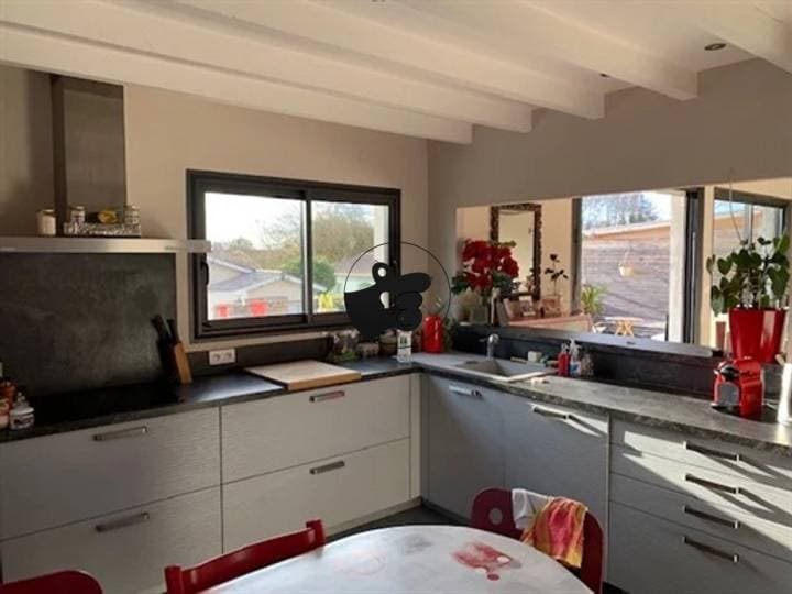 4 bedrooms house for sale in Le Haillan, France