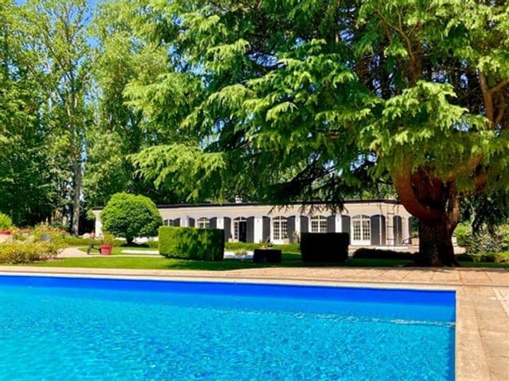 5 bedrooms house for sale in Garancieres, France