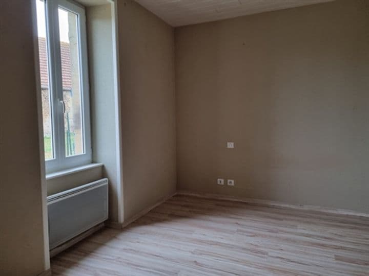 4 bedrooms other for sale in Chappes, France