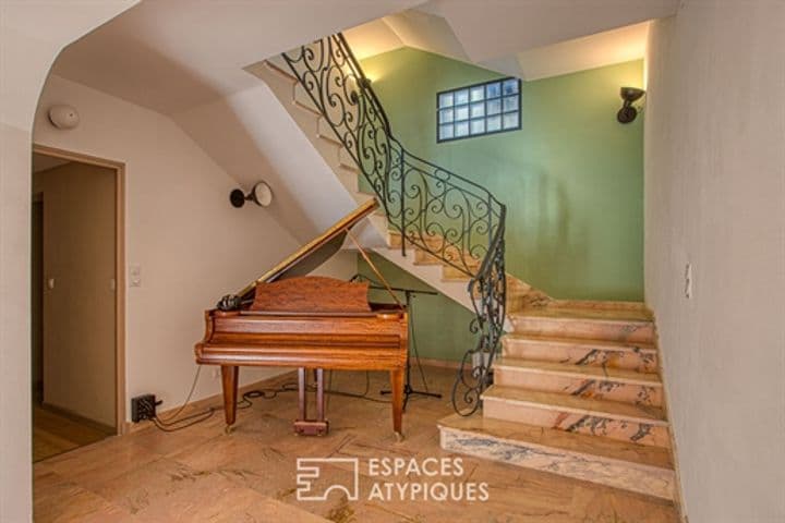 9 bedrooms house for sale in Entrechaux, France