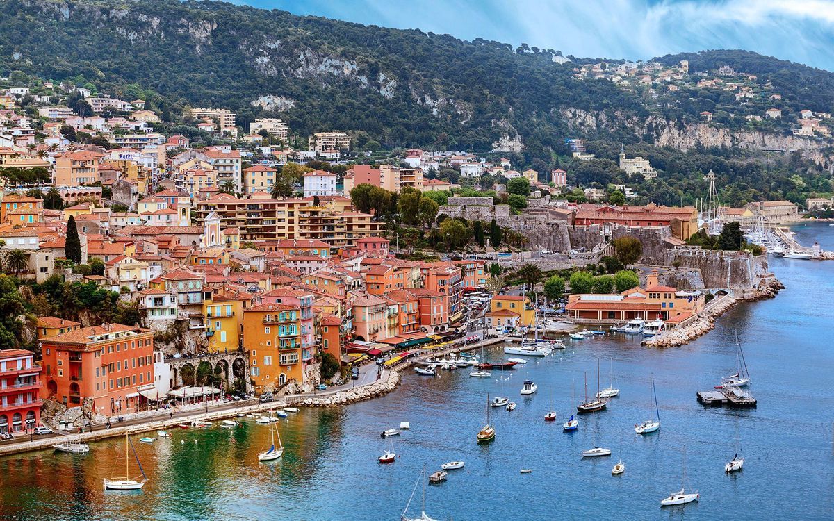 Pros and cons of living in Nice France as an expat - 2