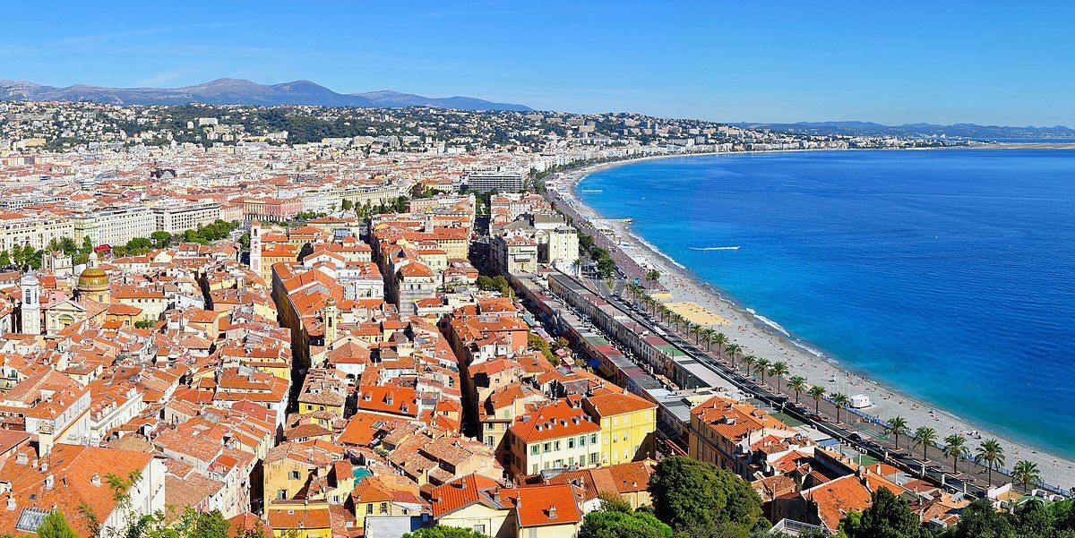 Pros and cons of living in Nice France as an expat - 4
