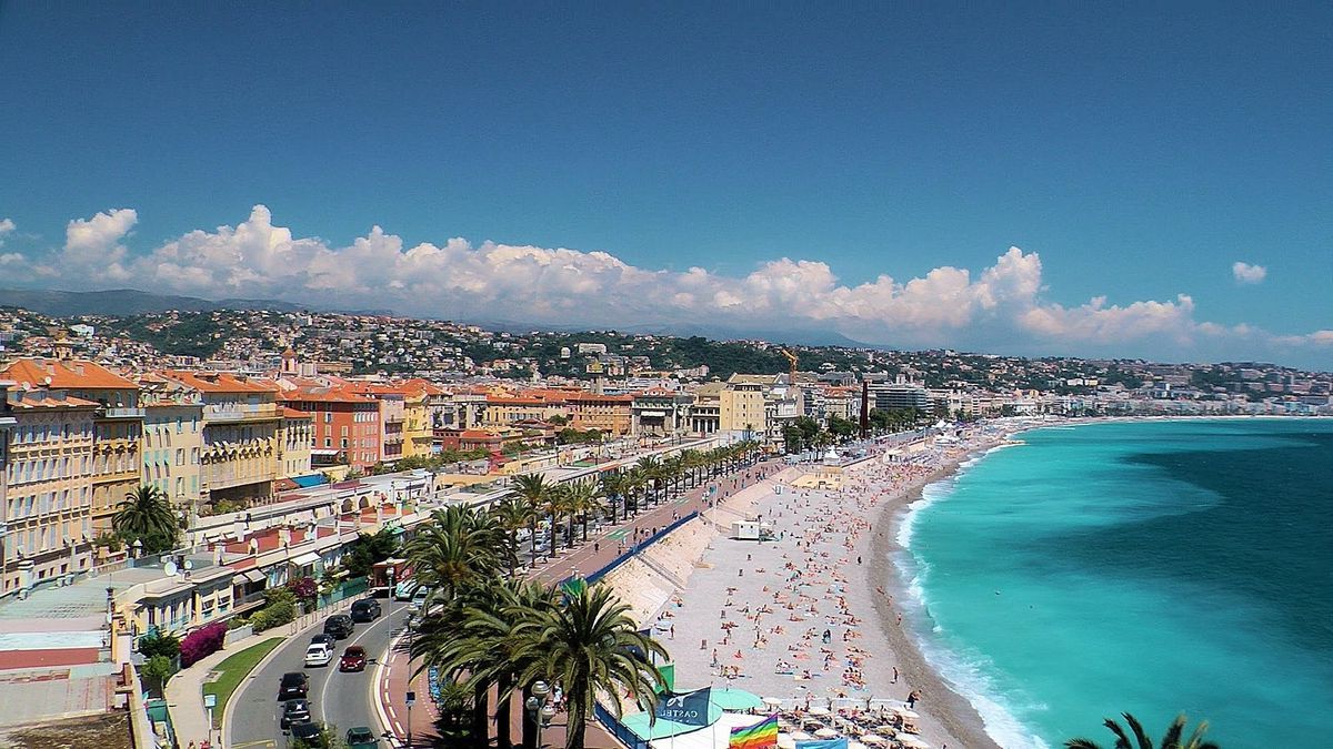 Pros and cons of living in Nice France as an expat - 10