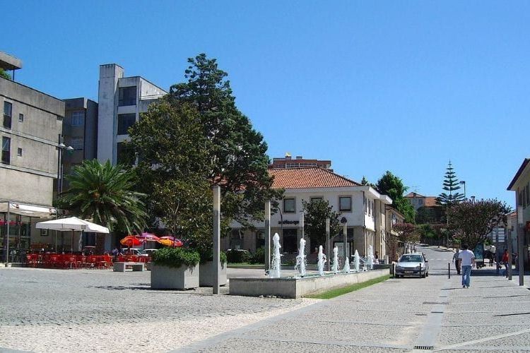 Pros and cons of living in Santa Maria da Feira - 2