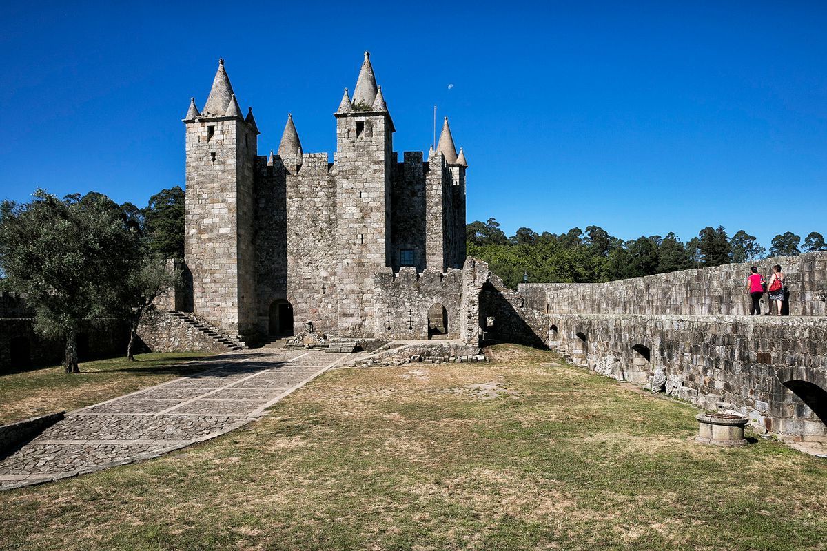 Pros and cons of living in Santa Maria da Feira - 8