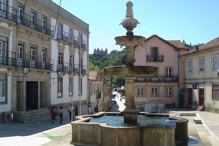 Pros and cons of living in Santa Maria da Feira - 11