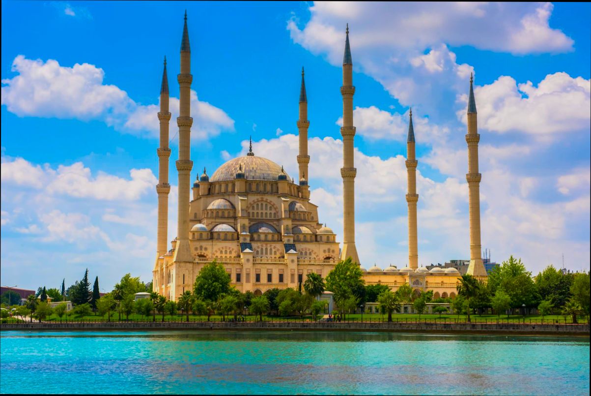 Pros and cons of living in Adana preview