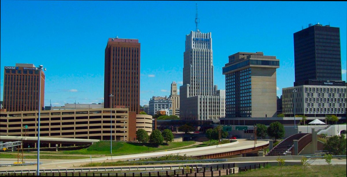 Pros and cons of living in Akron, OH preview