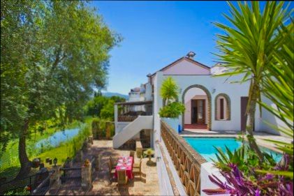 How Much Does It Cost to Have a Marriage in Marbella - 2