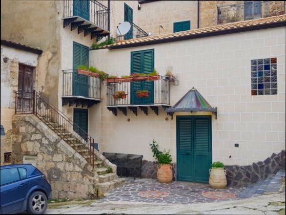 How to Buy House in Croatia for 1 Euro - 3