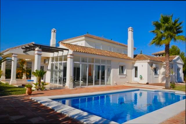 Pros and Cons of Buying a Villa in Spain - 4