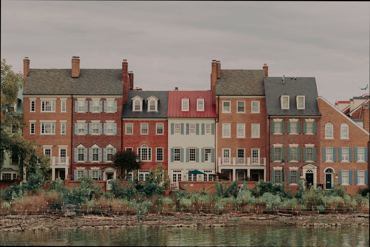 Pros and Cons of Living in Alexandria VA preview