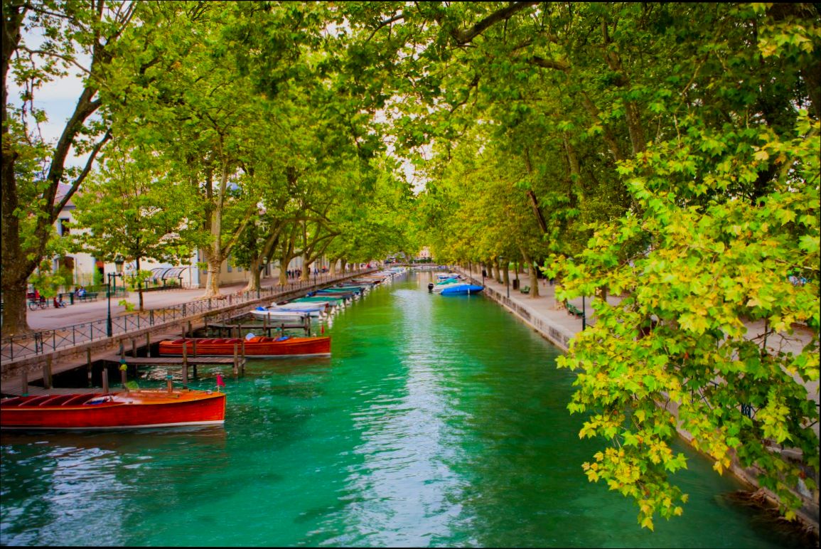 Pros and Cons of Living in Annecy France as an Expat - 4
