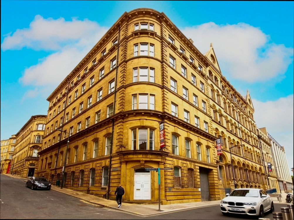 Pros and Cons of Living in Bradford - 1