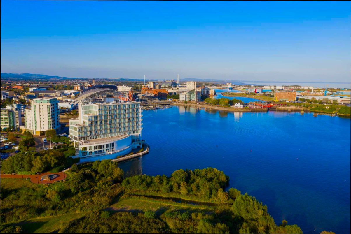 Pros and Cons of Living in Cardiff preview