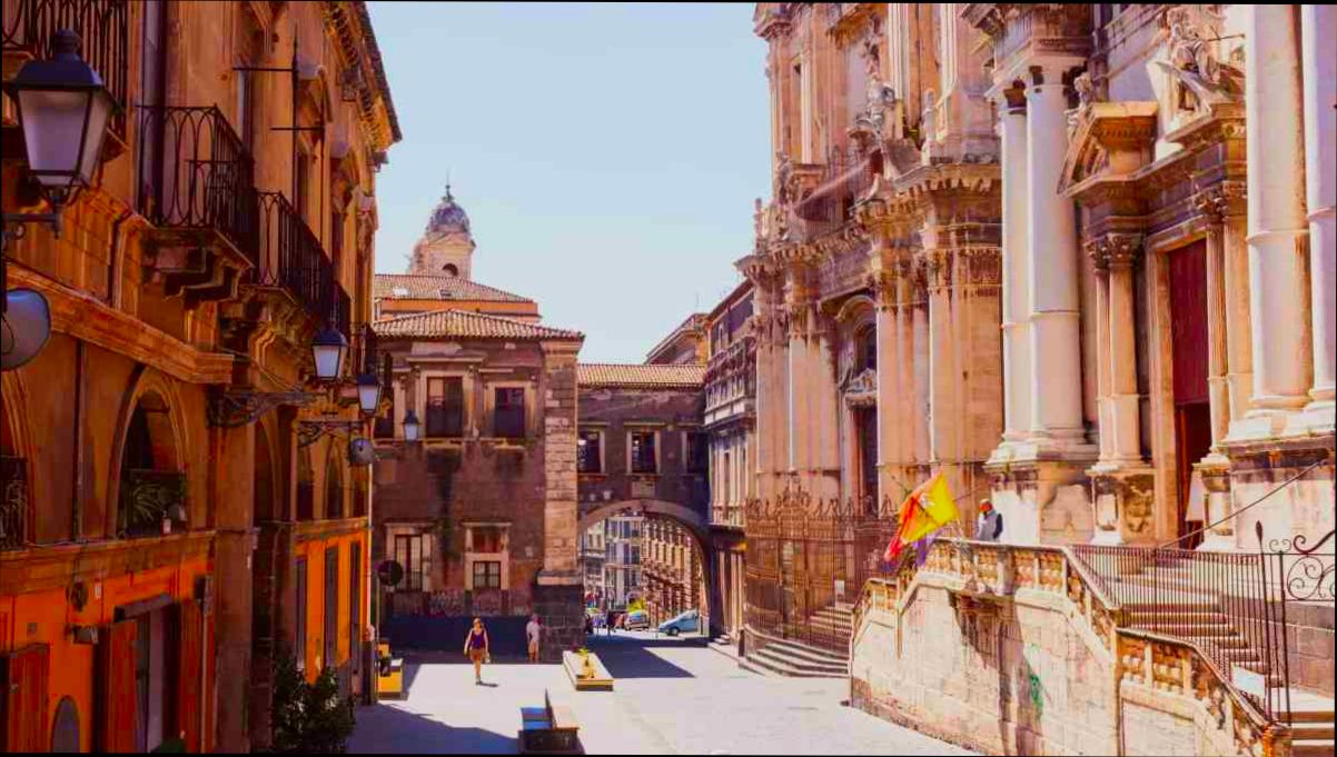 Pros and Cons of Living in Catania - 1