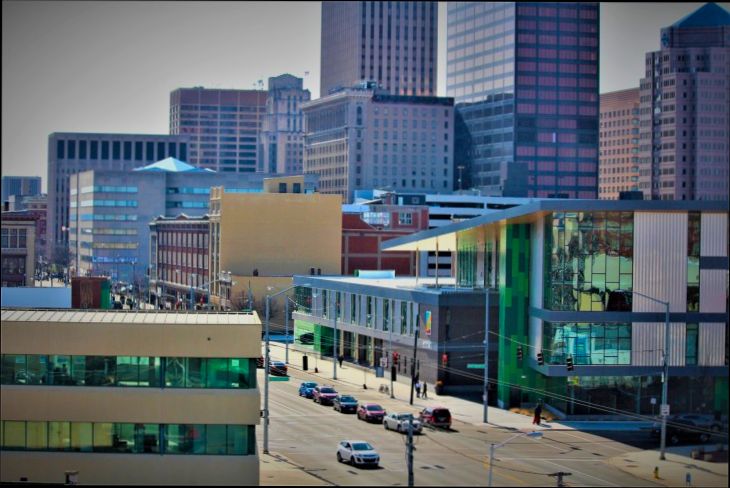 Pros and Cons of Living in Dayton OH preview
