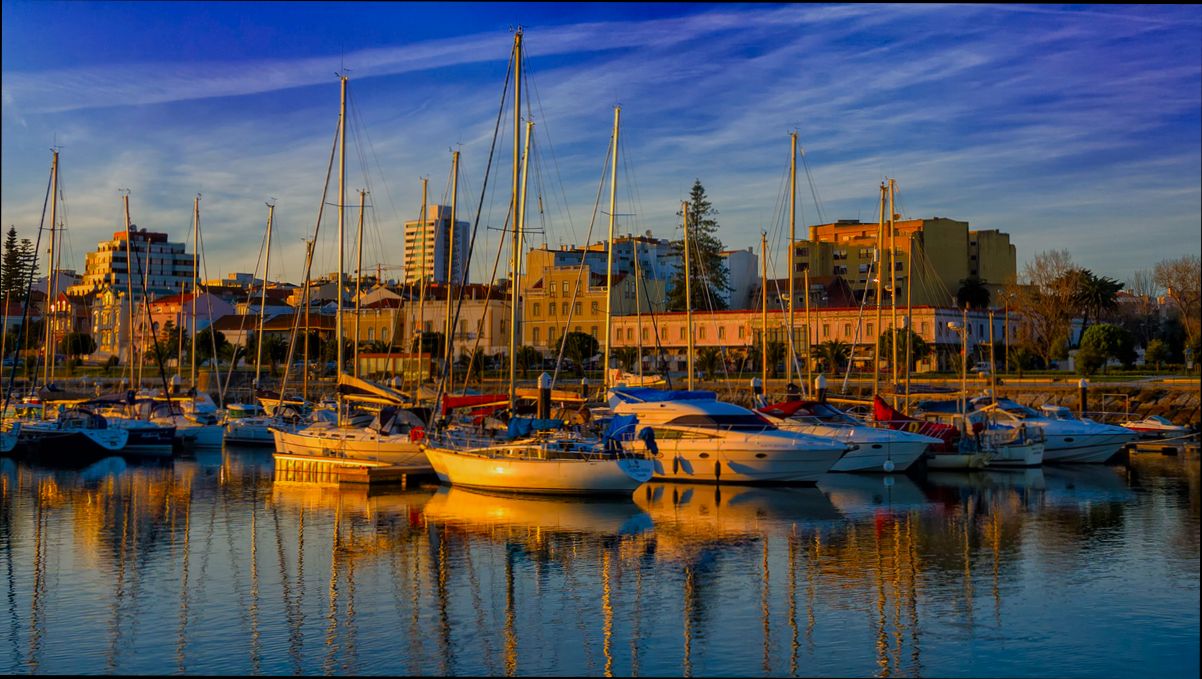 Pros and Cons of Living in Figueira da Foz - 0