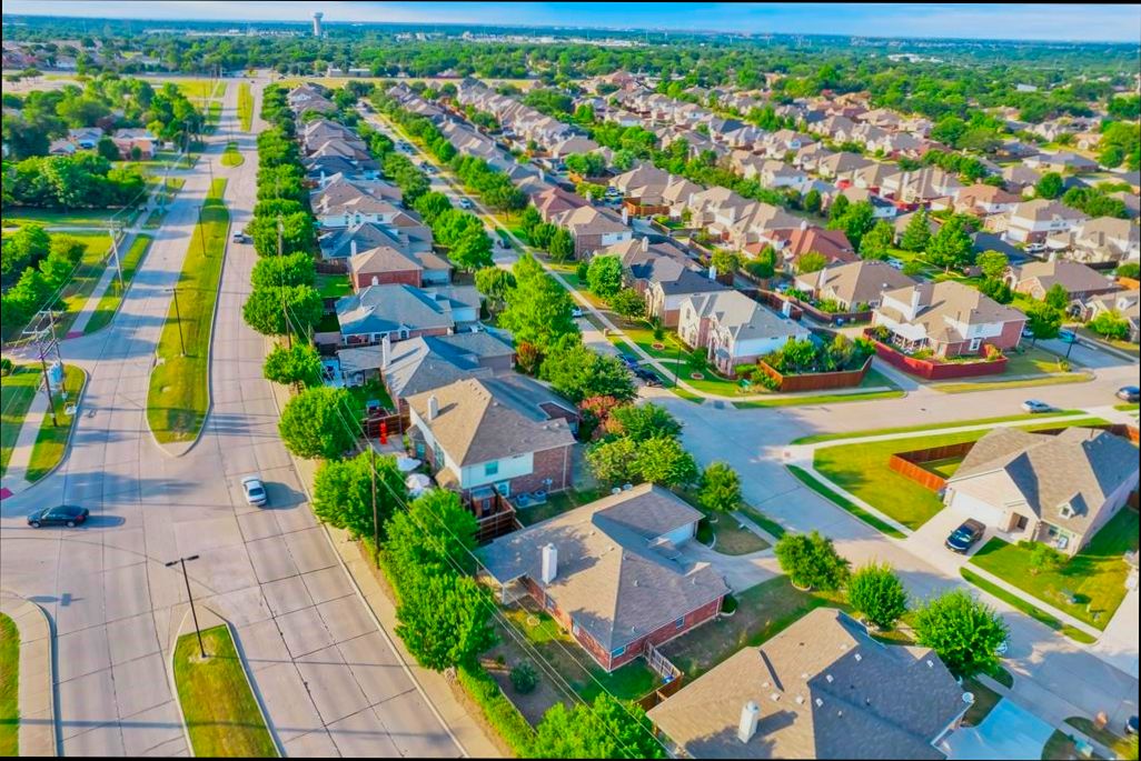 Pros and Cons of Living in Garland TX - 3