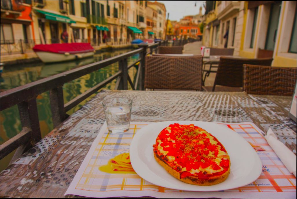 Pros and Cons of Living in Giugliano in Campania - 1