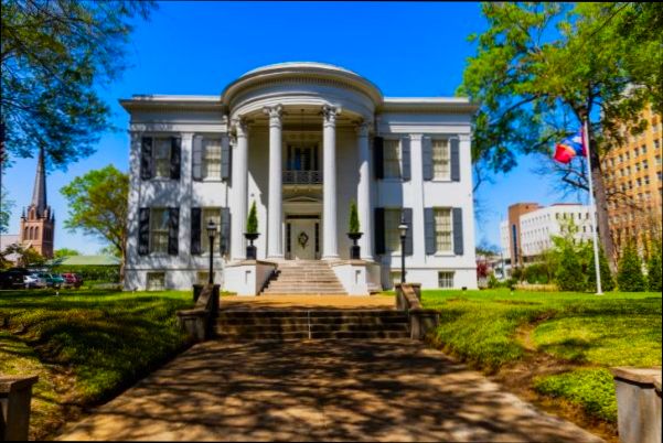 Pros and Cons of Living in Jackson MS - 2