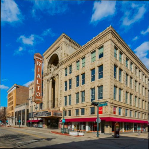 Pros and Cons of Living in Joliet IL - 0