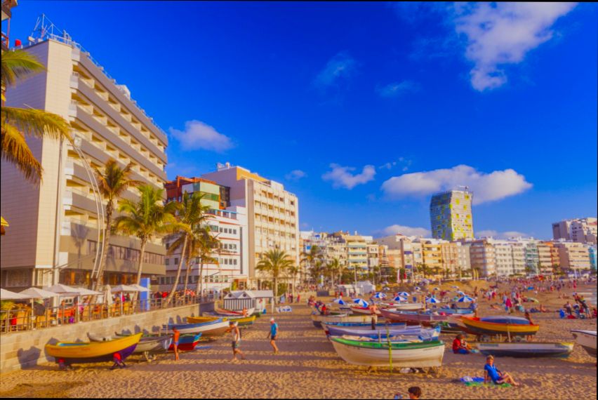 Pros and Cons of Living in Las Palmas de Gran Canaria - 2