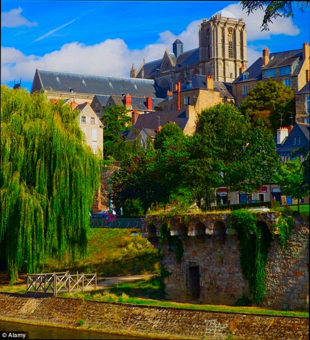 Pros and Cons of Living in Le Mans France as an Expat - 5