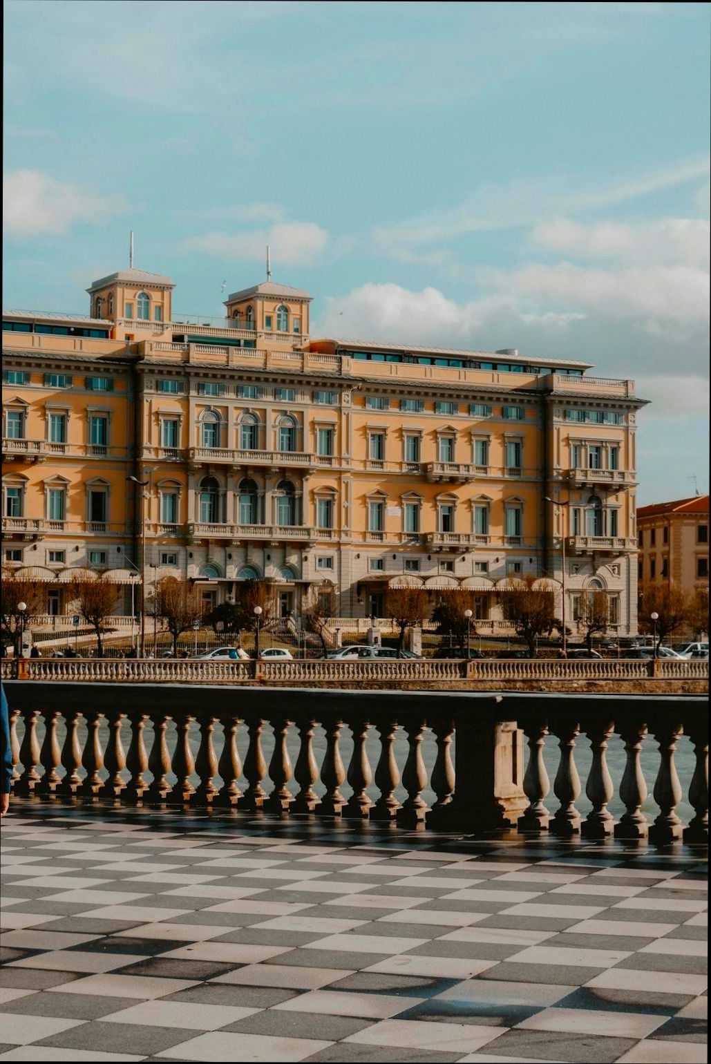 Pros and Cons of Living in Livorno preview