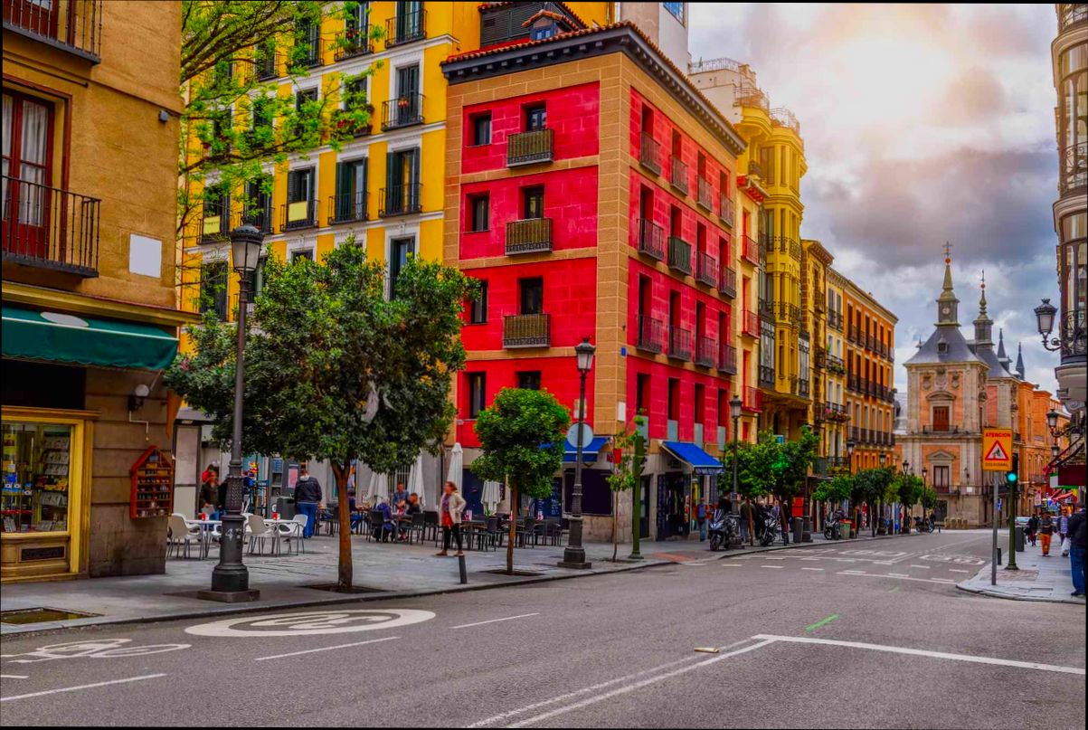 Pros and Cons of Living in Madrid - 1