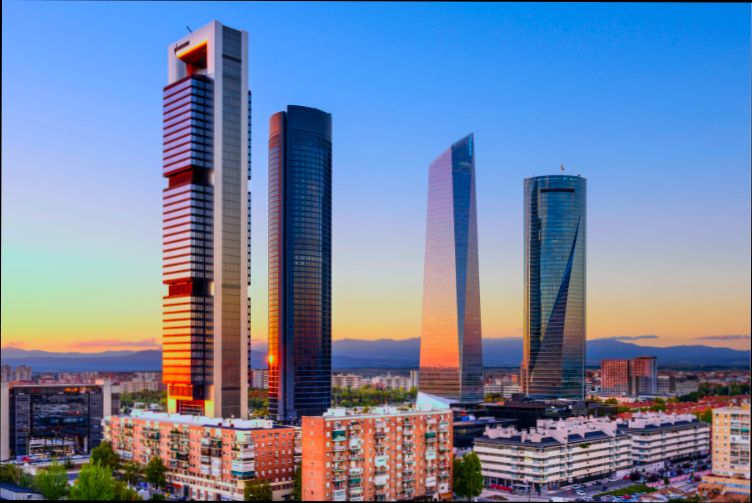 Pros and Cons of Living in Madrid - 4