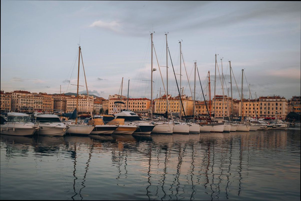 Pros and Cons of Living in Marseille France as an Expat