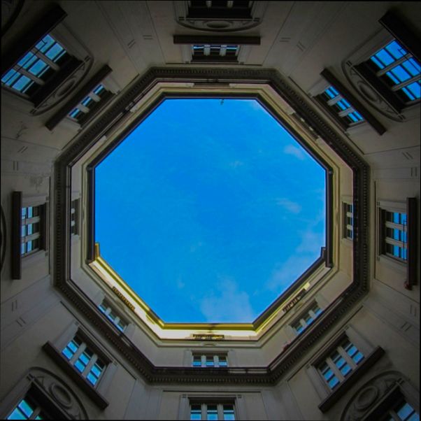 Pros and Cons of Living in Monza preview