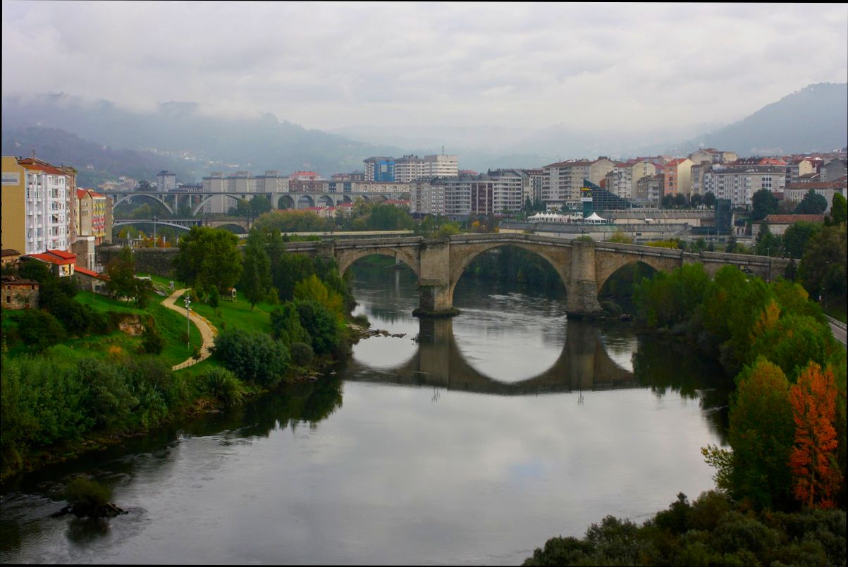 Pros and Cons of Living in Orense (Ourense) - 3