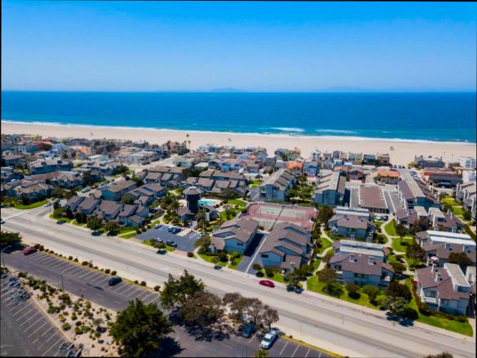 Pros and Cons of Living in Oxnard CA - 0