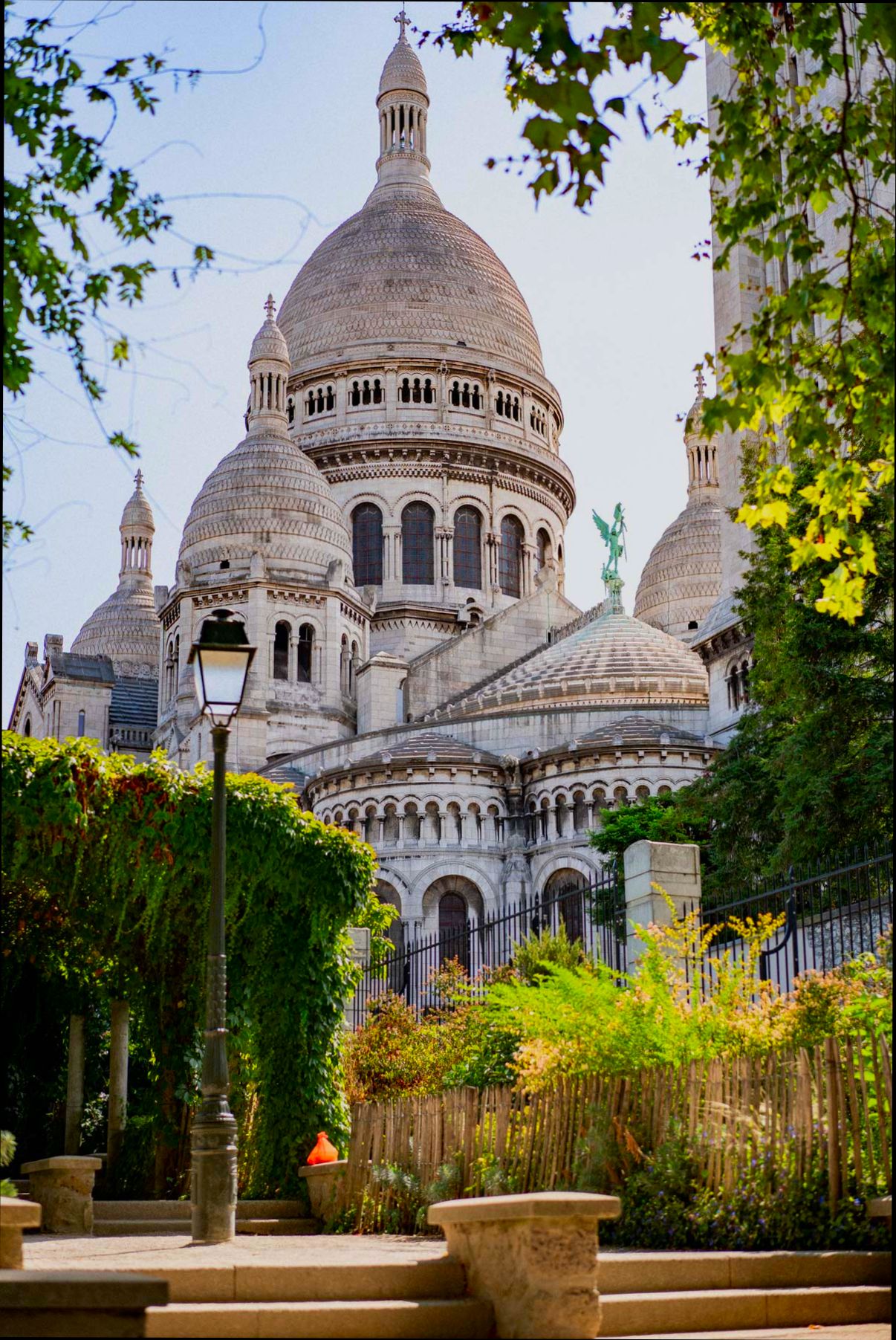 Pros and Cons of Living in Paris France as an Expat - 4