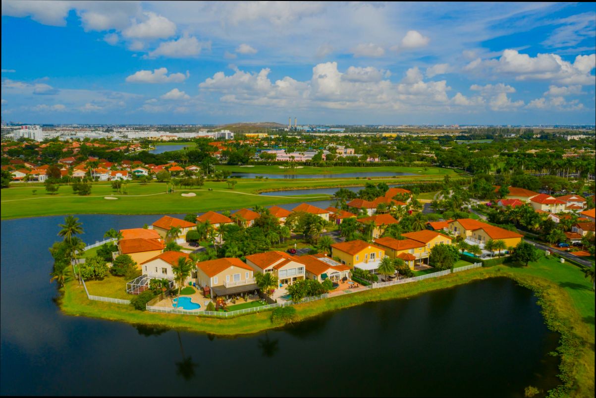 Pros and Cons of Living in Pembroke Pines FL - 6