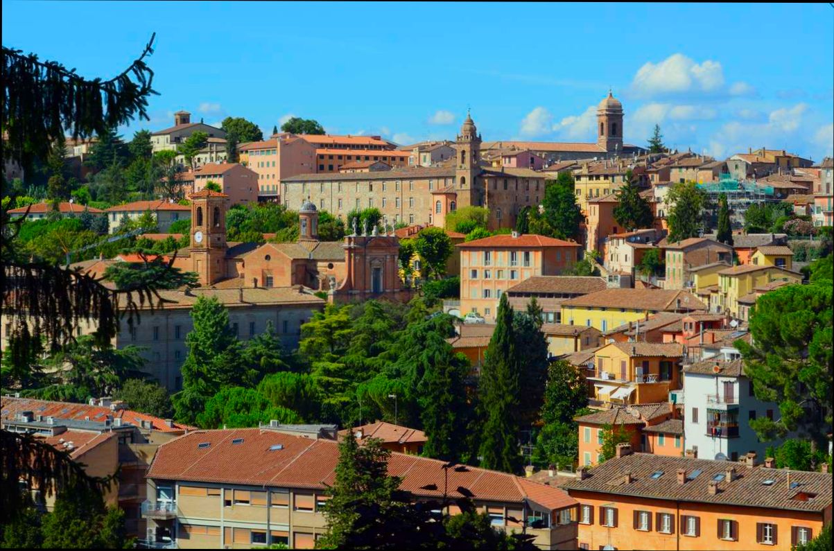 Pros and Cons of Living in Perugia - 3