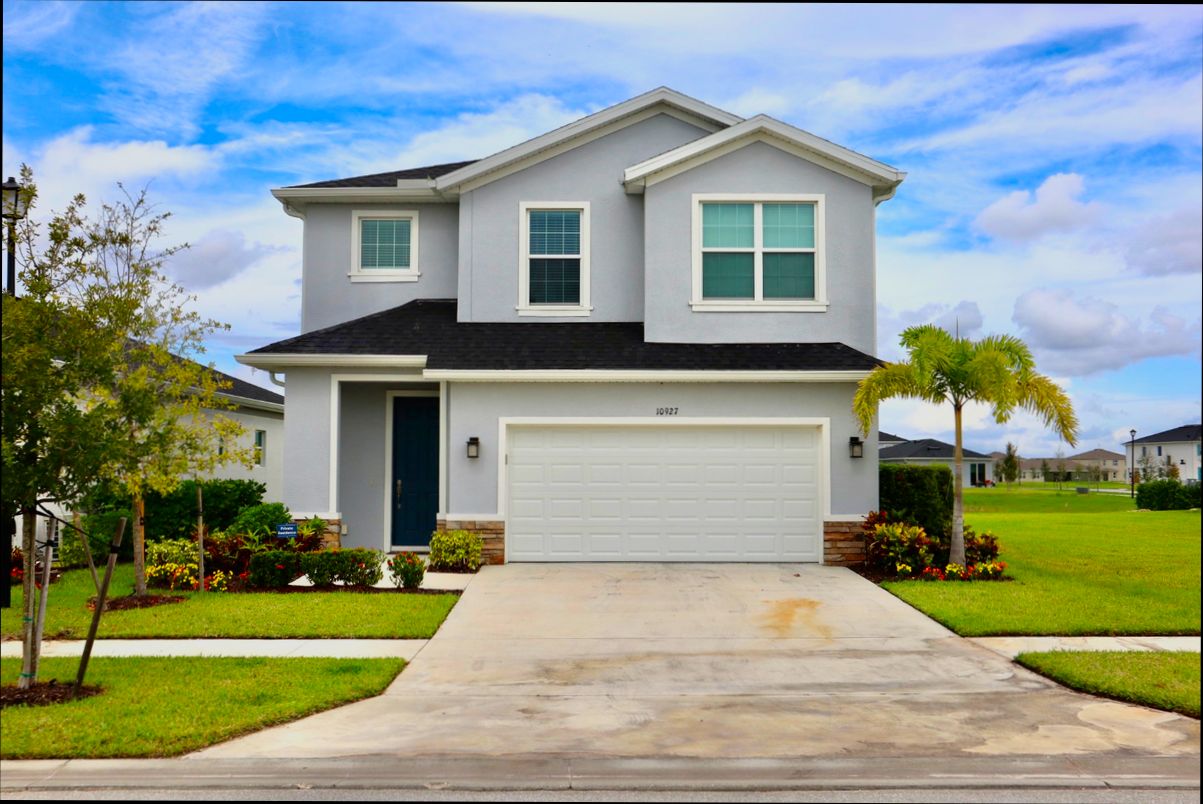 Pros and Cons of Living in Port St. Lucie FL - 0