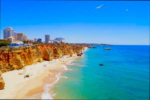 Pros and Cons of Living in Portimão - 2