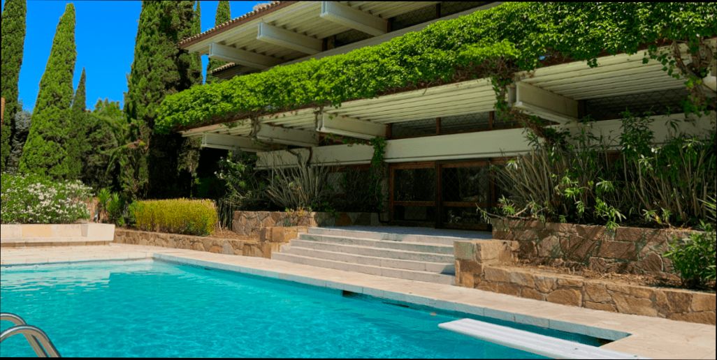 Pros and Cons of Living in Pozuelo de Alarcón - 1