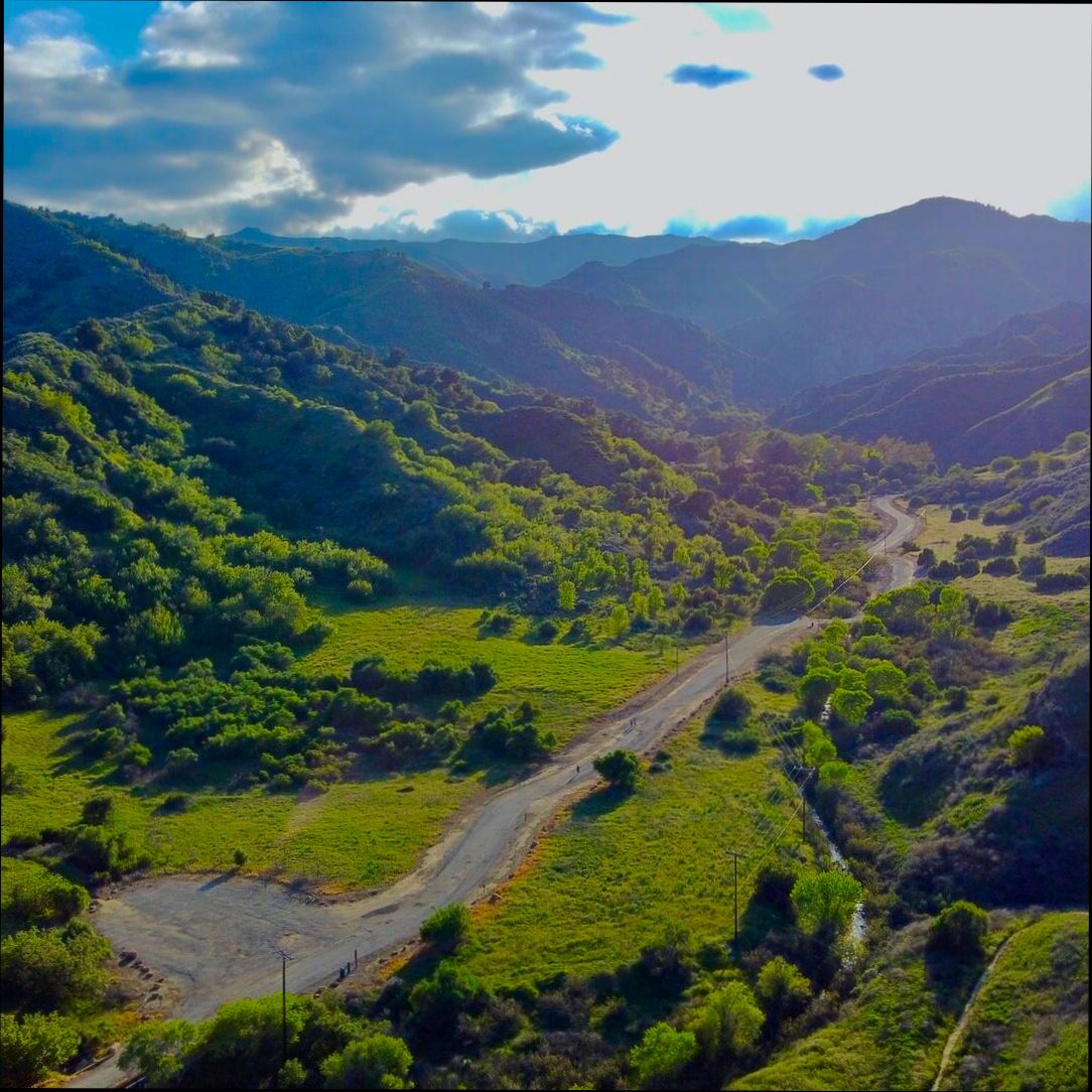 Pros and Cons of Living in Santa Clarita CA - 4