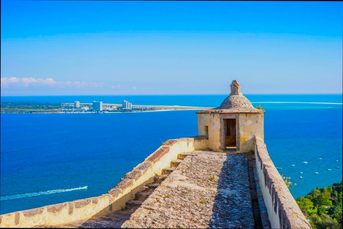 Pros and Cons of Living in Setúbal preview