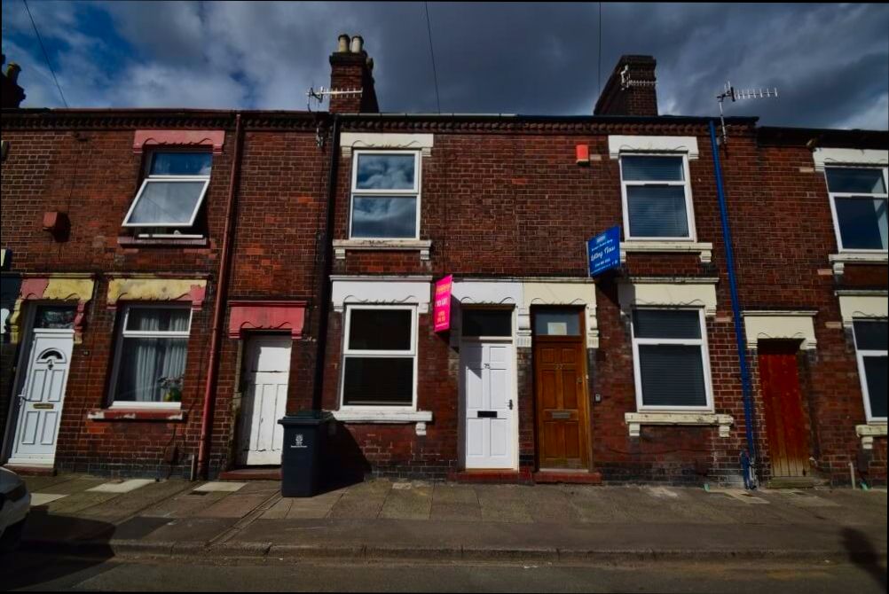 Pros and Cons of Living in Stoke on Trent - 1