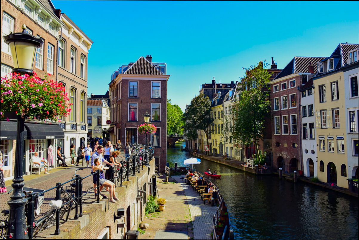 Pros and Cons of Living in Utrecht - 0