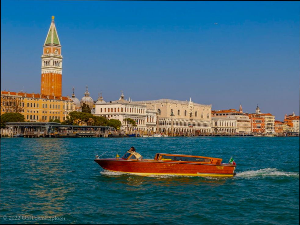 Pros and Cons of Living in Venice - 0